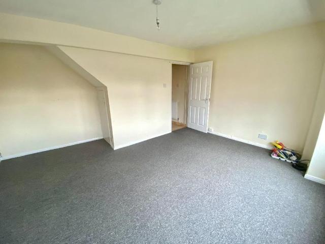 House for rent in Leyfields, Kettlebrook