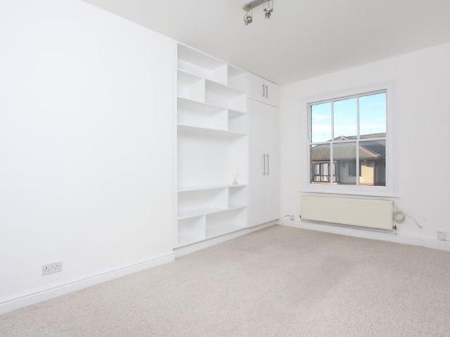 House for rent in Clewer Village, Windsor