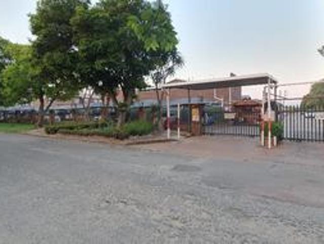 Townhouse for rent in Boksburg, City of Ekurhuleni Metropolitan Municipality