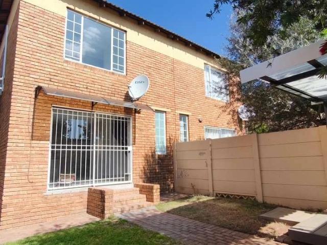 Apartment for rent in North & Sandton, Randburg
