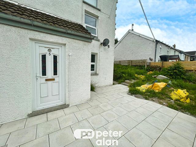 Apartment for rent in Pelenna, Pont-rhyd-y-fen