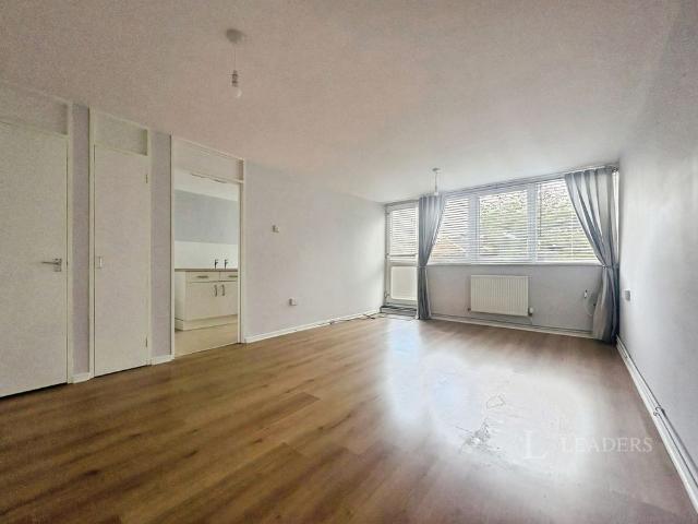 House for rent in Heigham Grove, East Bank