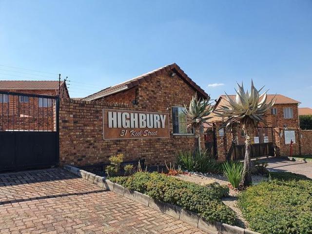 House for rent in Meadowhurst, Randburg