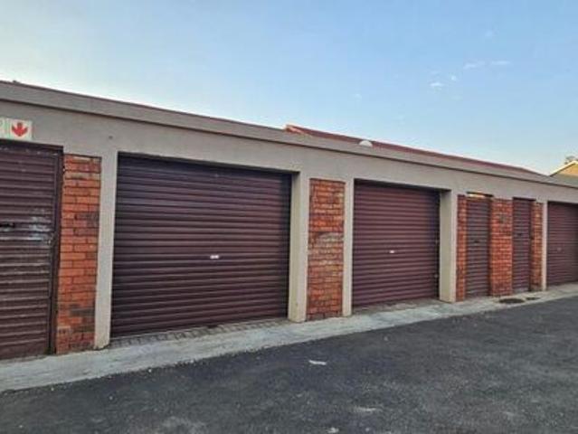 House for rent in Vosloorus, Gauteng