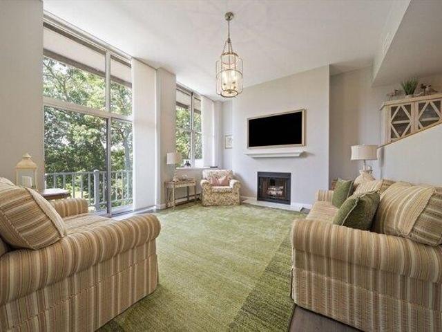 Condo for sale in Duxbury, Massachusetts