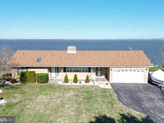 House for sale in Earleville House for sale in Earleville