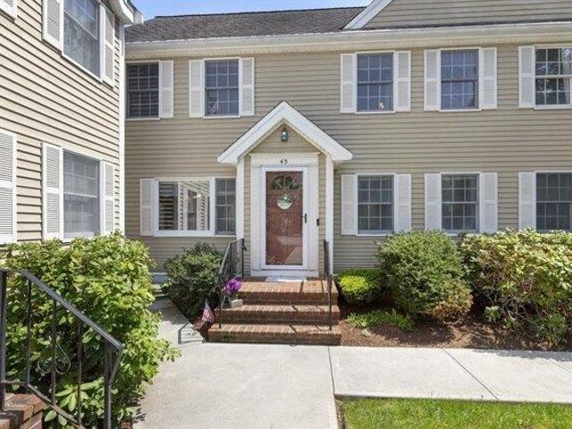 Condo for sale in East Bridgewater, Massachusetts