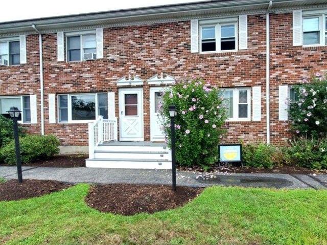 Condo for sale in East Bridgewater, Massachusetts