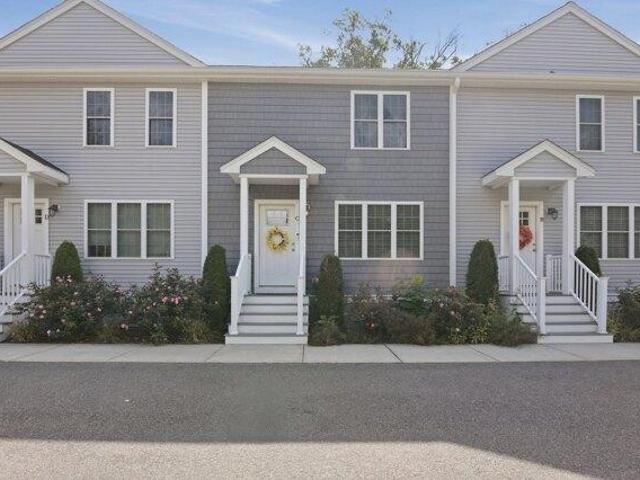 Condo for sale in Elmwood Station, East Bridgewater
