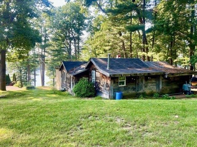 House for sale in East Brookfield, Massachusetts