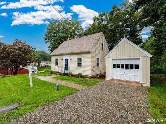 House for sale in East Hampton, Connecticut