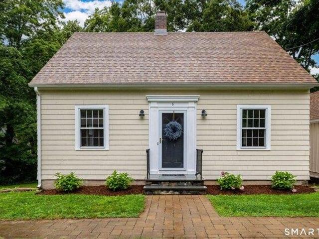 House for sale in East Hampton, Connecticut