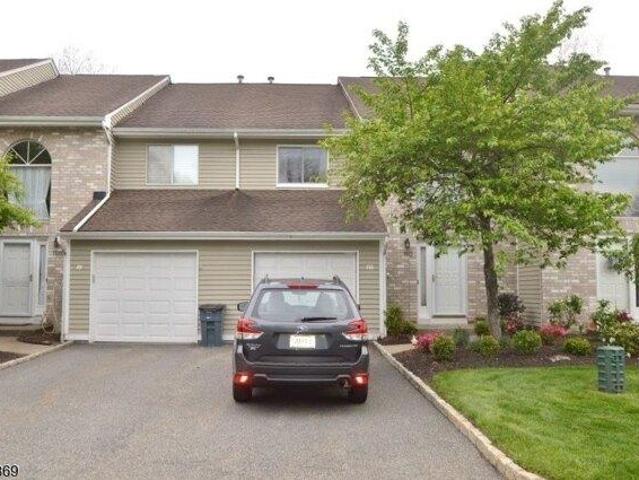 Condo for sale in East Hanover, New Jersey