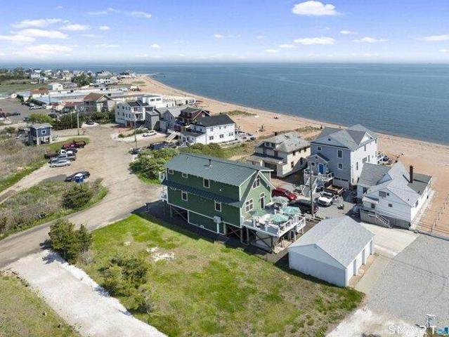 House for sale in Momauguin, East Haven