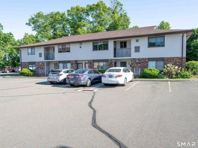Condo for sale in East Haven, Connecticut