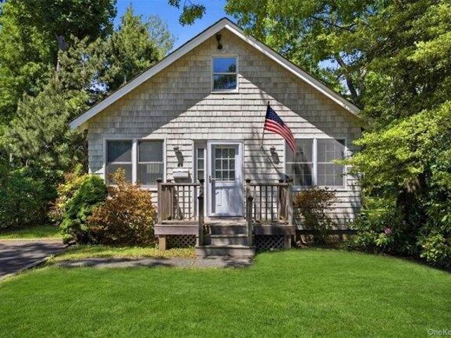 House for sale in Bohemia, New York