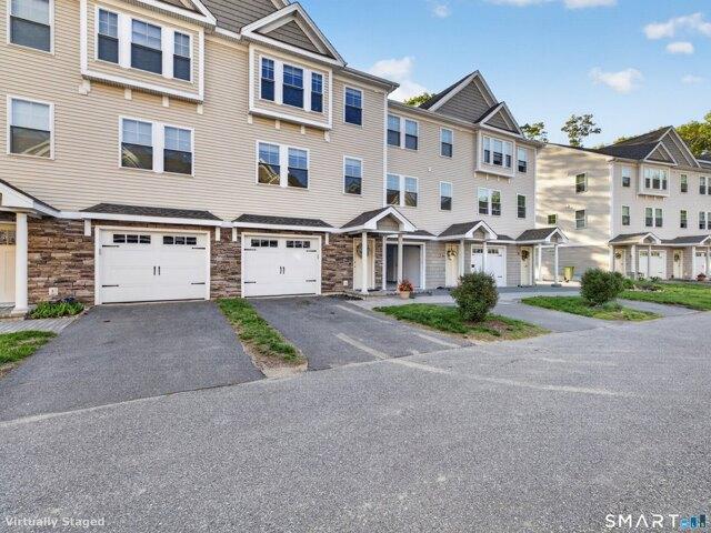 House for sale in East Lyme, Connecticut