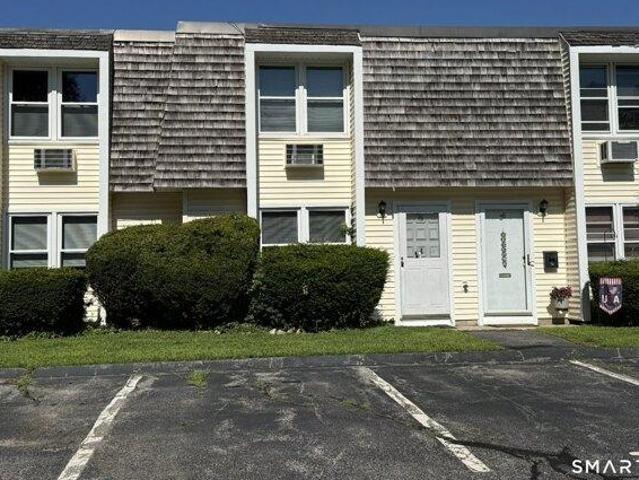 House for sale in East Lyme, Connecticut