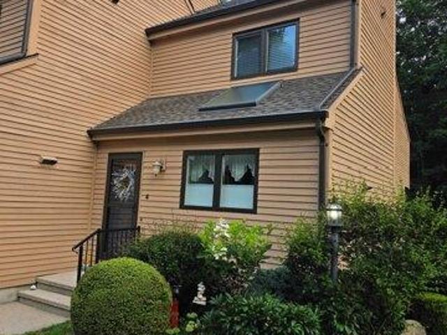 House for sale in Brookfield, East Lyme