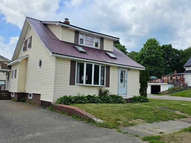 House for sale in East Millinocket, Maine