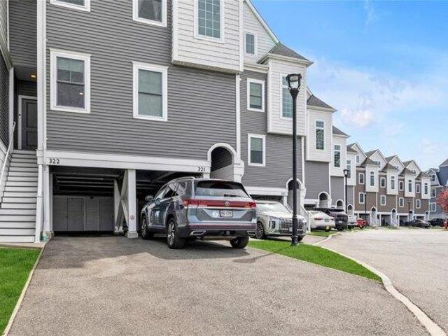 Condo for sale in East Rockaway