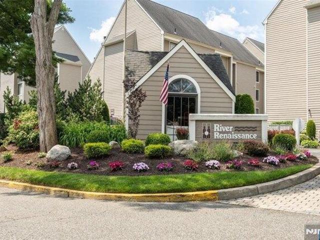 Condo for sale in East Rutherford Condo for sale in East Rutherford