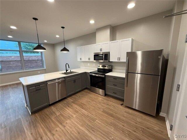 Condo for sale in Jamesville, New York