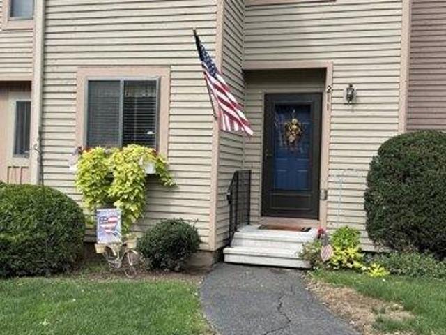 House for sale in Spring Village, East Windsor
