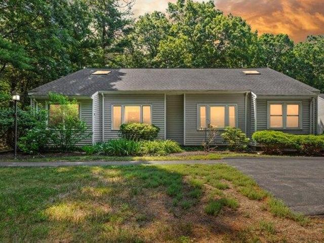 Condo for sale in Bristol, Massachusetts
