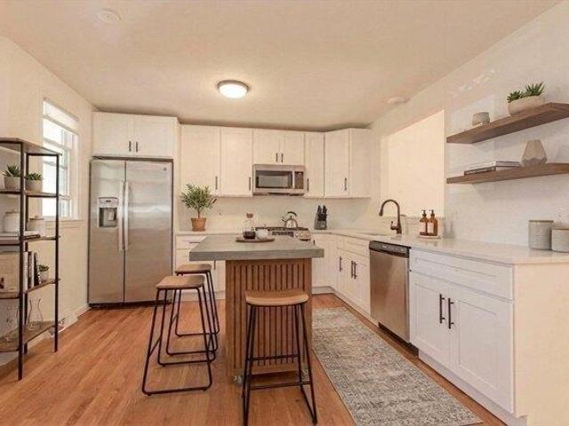 Condo for sale in Bristol, Massachusetts