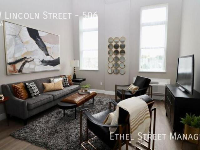 Condo for rent in Easton, Pennsylvania