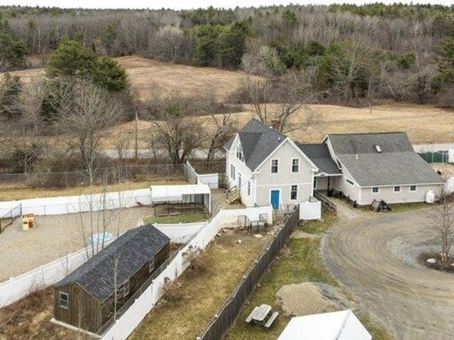 House for sale in Edgecomb, Maine
