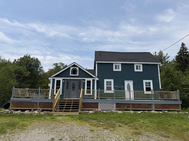 House for sale in Edgecomb, Maine