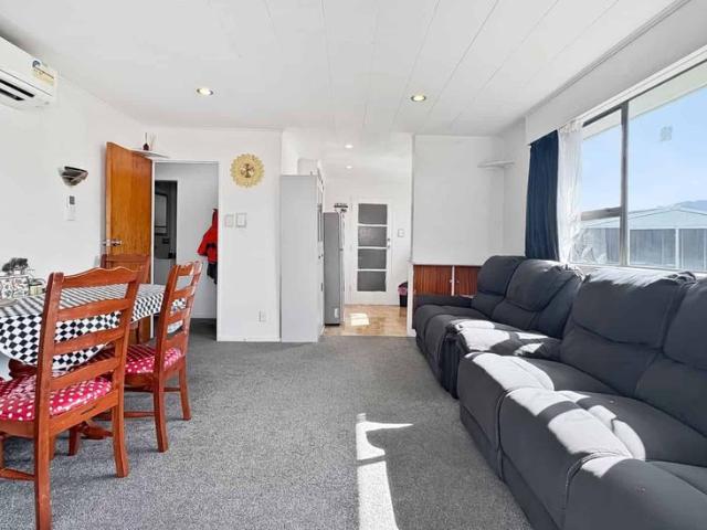 Apartment for rent in Pauatahanui, Wellington