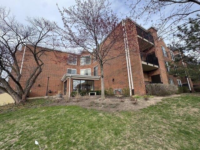 Condo for sale in Elk Grove Village, Illinois