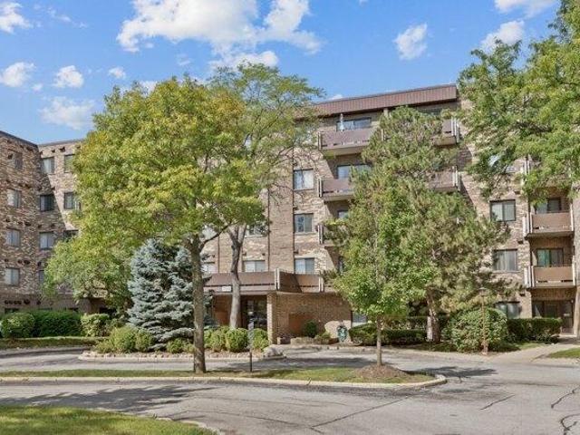 Condo for sale in Elk Grove Village, Illinois