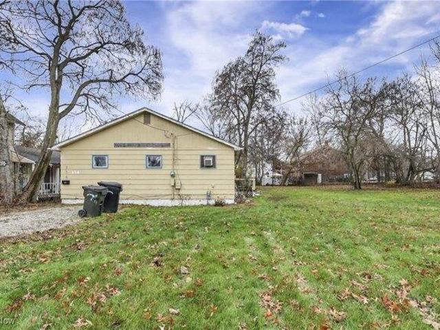 House for sale in Elyria, Ohio