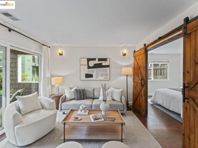 Condo for sale in Emeryville, California