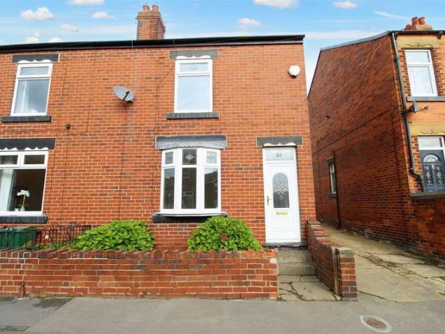 Cottage for sale in Mapplewell, South Yorkshire