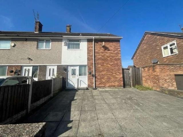 Cottage for rent in Halewood Green, Halewood