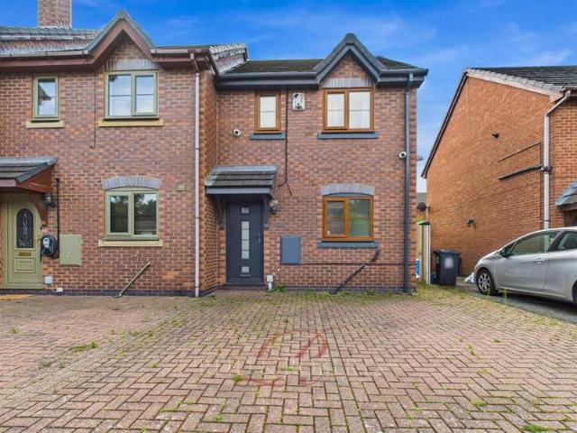 Terraced House for sale in Mostyn, Mostyn
