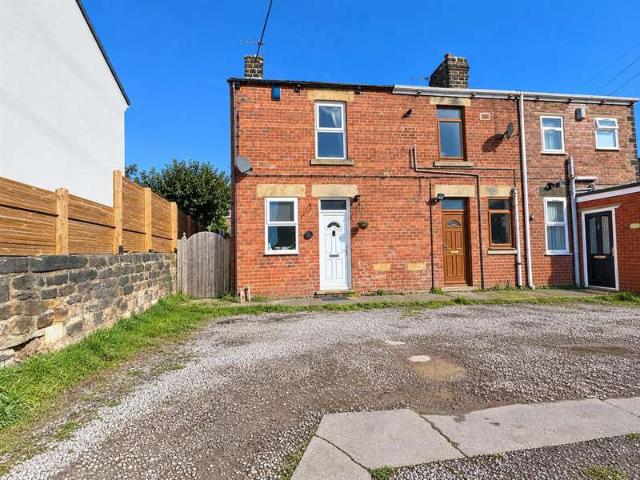 Cottage for sale in Mapplewell, Barnsley