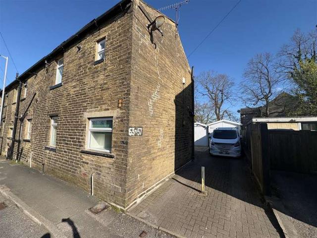 Cottage for sale in Broad Folds, Queensbury
