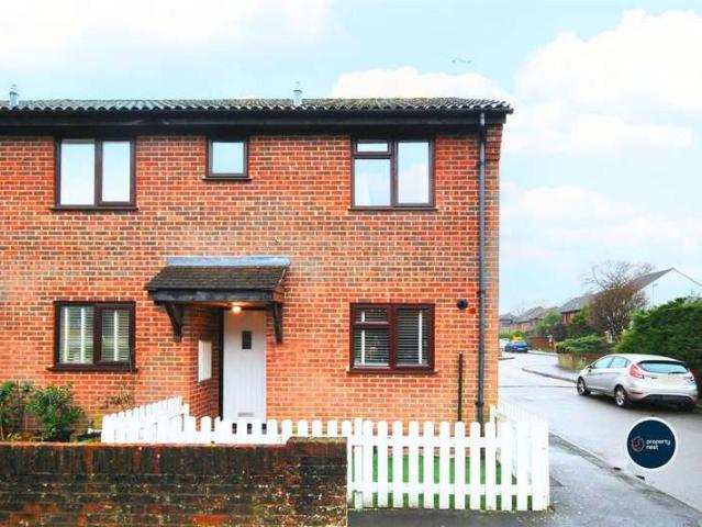 Cottage for sale in Moulsham Green, Hart