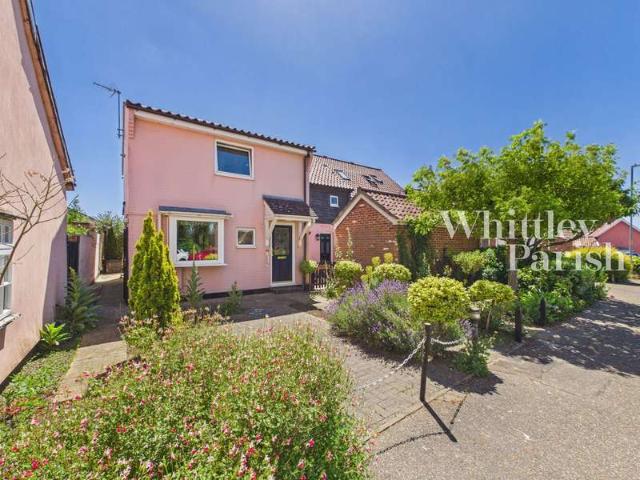 Cottage for sale in Diss, South Norfolk