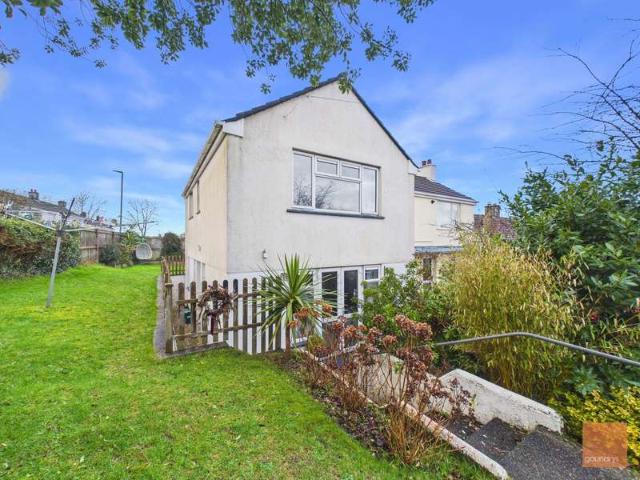 Cottage for sale in Highertown, Penweathers