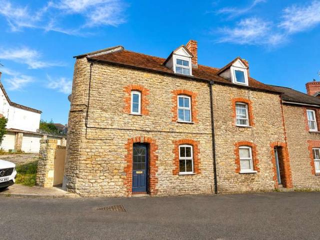 Cottage for sale in Wincanton, Somerset