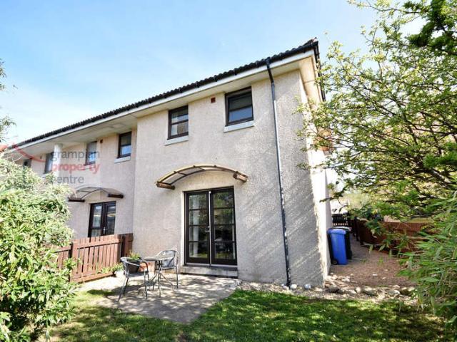 Cottage for sale in Findrassie, Elgin