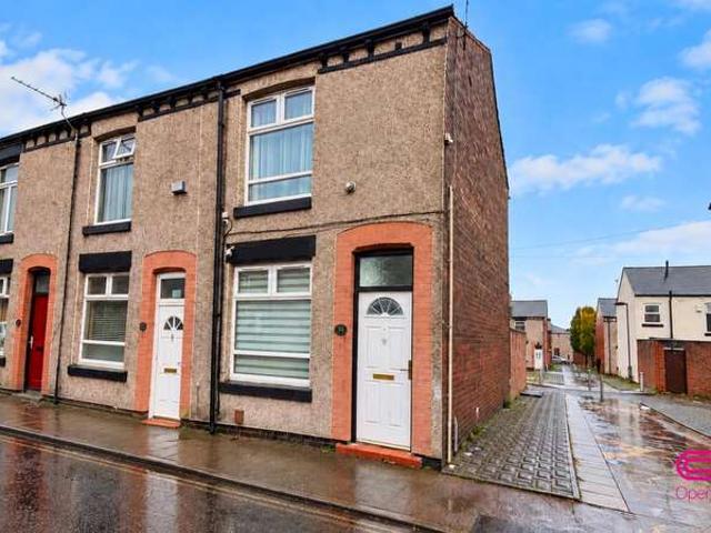 Cottage for sale in Halliwell, Bolton