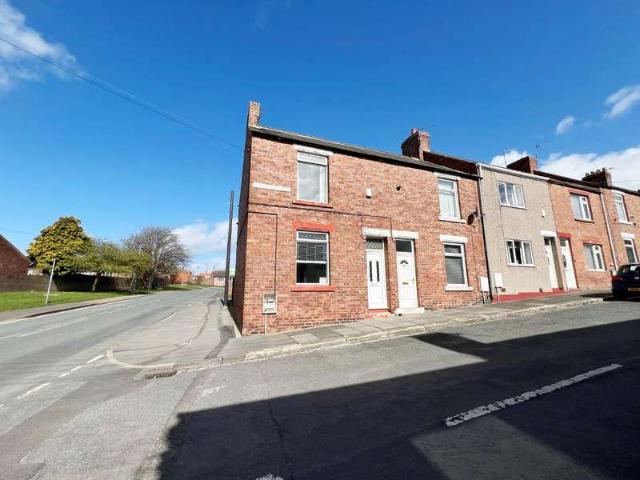 Cottage for sale in Chilton